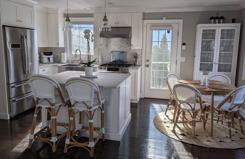 Fairfield House | Updated waterfront home - 5 min walk to beach, shops and restaurants!