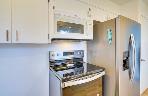 Deephaven House | Updated Wayzata Home < 2 Mi to Lake Minnetonka!