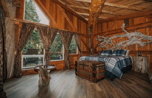 Forks Cabin | Upgrade your camping experience!