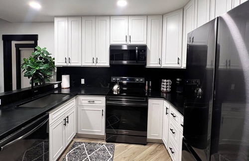 Salt Lake Mountain Resorts Condo | Upgraded 2-bedroom condo in charming Solitude Resort with Skin In/Out