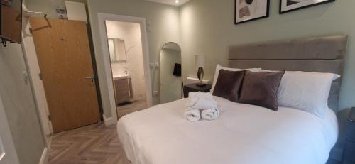 Rathgar Apartment | Upgraded Loft Style Duplex at Rathmines Village