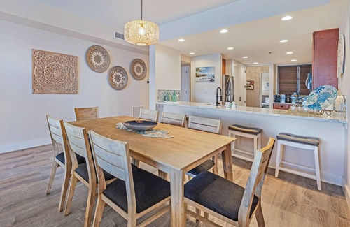 Kahana Condo | UPGRADED-Oceanfront-3 BR-Sands of Kahana-Central AC.
