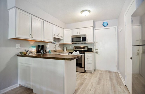 Folly Field Condo | ⭐ Upgraded peaceful villa ⭐ 7 min walk to the beach