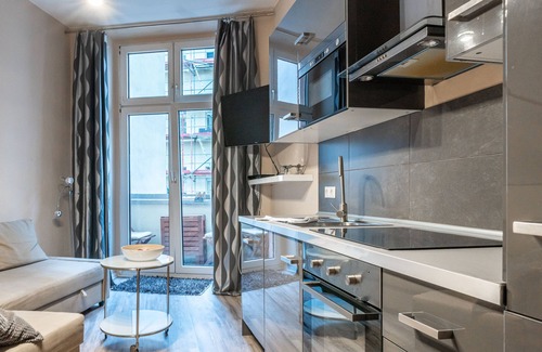 Friedrichshain Apartment | Upmarket Studio With Balcony and WiFi in great location of Friedrichshain