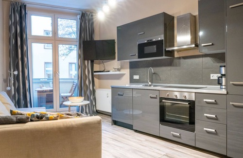 Friedrichshain Apartment | Upmarket Studio With Balcony and WiFi in great location of Friedrichshain