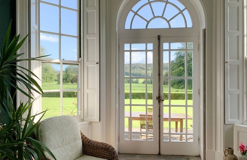 Tuam House | Upper Apartment - Galway's CastleHacket House Upper West Wing