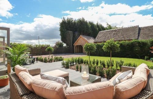 Amerton House | Upper Barn