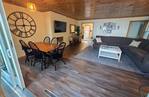 Brimley House | Upper Peninsula Lakefront Living!