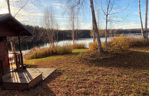 Talkeetna House | Upscale 3-bedroom lakefront house in Talkeetna