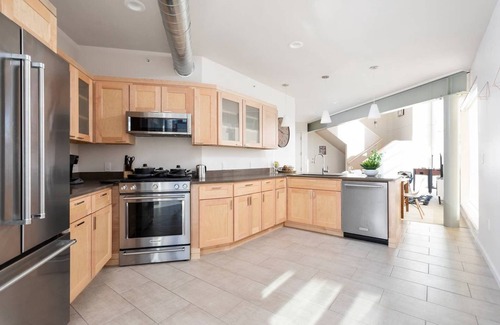 Downtown Indianapolis Condo | Upscale 3BR Penthouse by CozySuites
