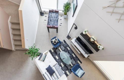 Downtown Indianapolis House | Upscale 3BR Penthouse by CozySuites
