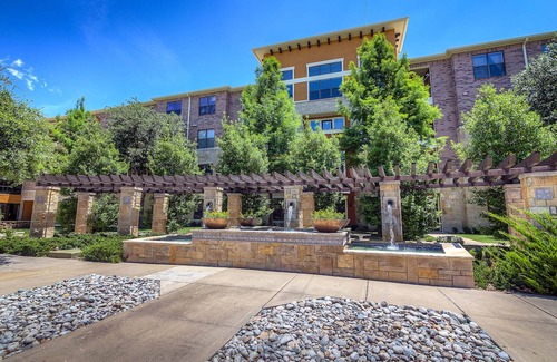 Frisco House | Upscale and comfy space - 1 min from stonebriar mall center in Frisco