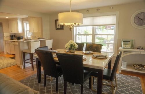 Westbrook House | Upscale Beach Home! PRIME WEEKS STILL AVAILABLE ! Discounted Rate of 200 off