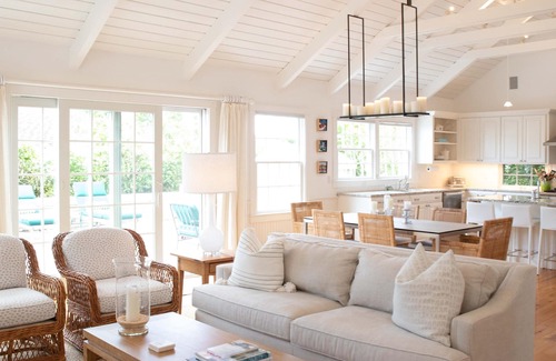 Brant Point House | Upscale Beach House Brant Point