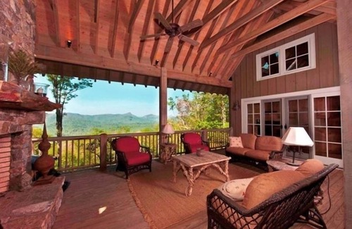 Sapphire Cottage | Upscale Cottage with Ultra Privacy and Spectacular View
