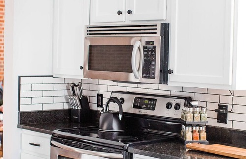 Northside District House | Upscale downtown Lexington townhome