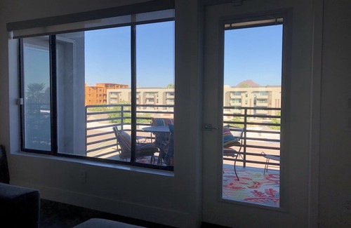 Camelback East Condo | Upscale Fully Renovated Biltmore Penthouse