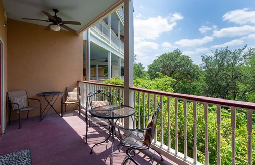 Gruene Condo | Upscale,historic, Guadalupe riverfront in Gruene! Pool! Walk to Gruene Hall!