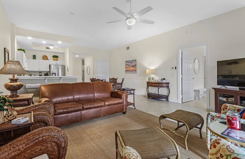 Marco Island Condo | Upscale Marco Island Condo with Pool Access