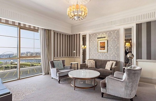 Al Safa Apartment | Upscale Palace Life: 1-BR Diplomat Suite in Luxurious Dubai Central
