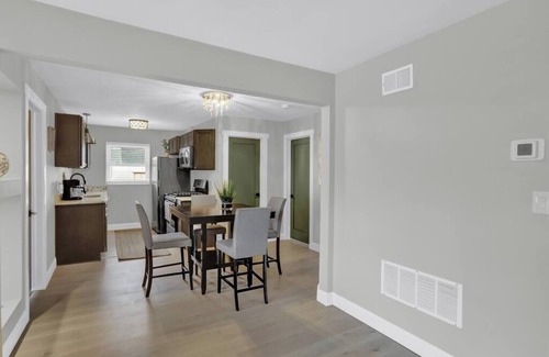 Lakewood Apartment | Upscale suite in Lakewood