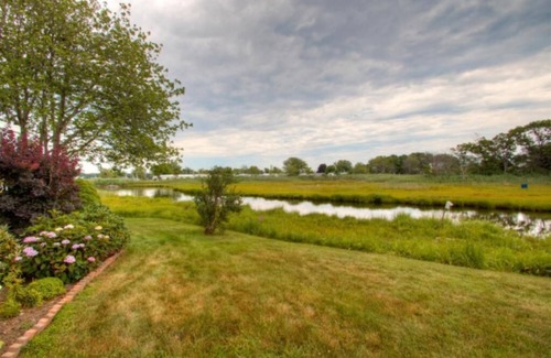 Hampton House | Upscale waterfront condo short walk to North Beach