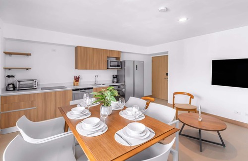 Barrio Santa Lucia Condo | Upstay: Modern 3BR Mountain View Condo—Jaco Beach