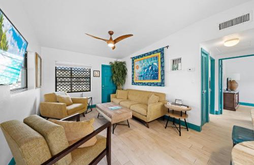 Cocoa Beach Apartment | Uptown Cottage - Walk to the Beach and Restaurants