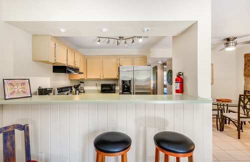 Uptown Design District Condo | Uptown Resort Style Living Cool Summer Discount End of June through August 31!