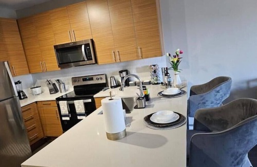 Fourth Ward Apartment | Uptown Stay and Adventures