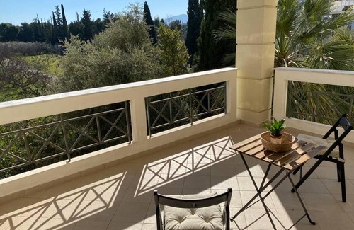 Khalandrion Apartment | Urban Apartment in Marousi with Rural View
