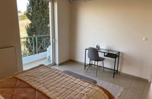 Khalandrion Apartment | Urban Apartment in Marousi with Rural View