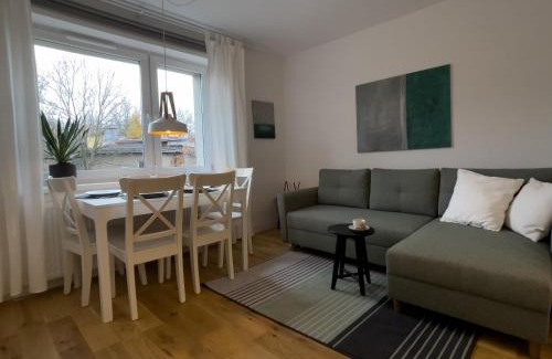 Chorzow Apartment | URBAN APARTMENTS COSY No 4, FREE PRIVATE PARKING, Self CHECK-IN