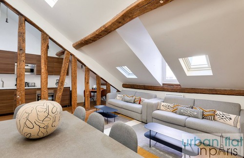 Bonne-Nouvelle Apartment | Urban Flat 117 - Charming 3BDR Apartment in Paris