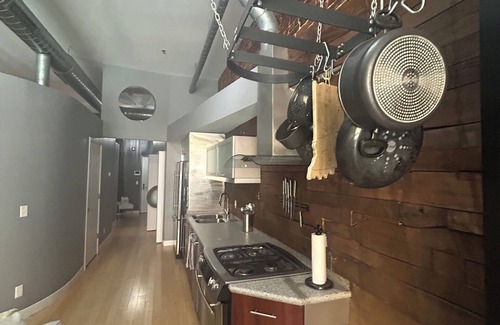 Inglefield Condo | Urban Oasis in the Heart of Downtown
