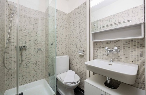 Sihlfeld Apartment | Urban Oasis with Queen Bed and City View (BE-43)