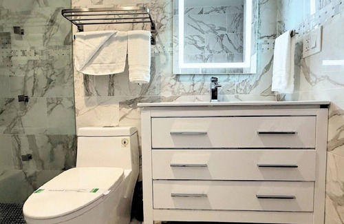 Colonial Village House | Urban ZenDC 1-bedroom in a house with fitness room and AC in charming Washington