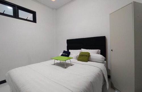 Banjarsari Hotel | Urbanview Badran Residence Syariah Manahan