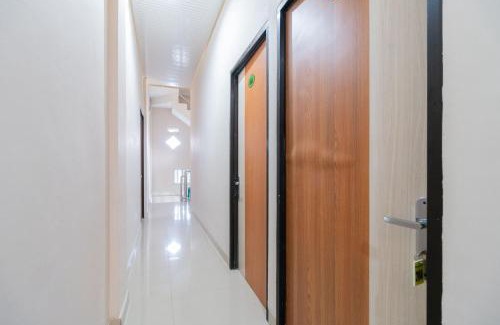 Sukarami Hotel | Urbanview Hotel Lumendiva 2 Palembang by RedDoorz