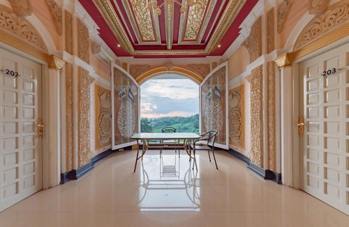 Balikpapan Hotel | Urbanview Palace Syariah Balikpapan by RedDoorz
