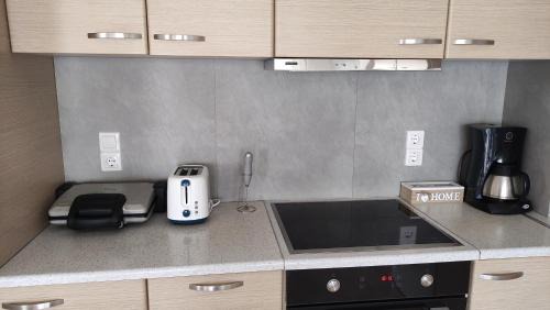 Spata-Artemida Apartment | Urbi Garden