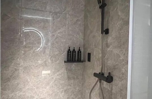 Futian CBD Hotel | UrCove by HYATT Shenzhen Futian CBD