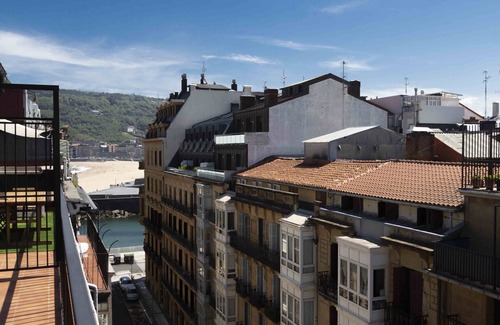 Old Town Apartment | Urgull | The Rentals Collection