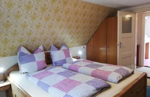 Weissenburg in Bayern House | uriges Ferienhaus in Weißenburg Einbauküche und Garten