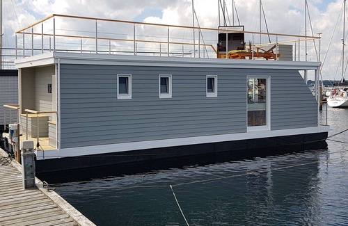 Rendbjerg Boat Rental | Urlaub auf dem Wasser - Hausboot Hecht