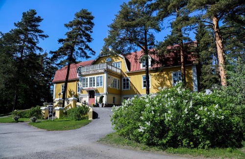 Humppila Hotel | Urpolan Kartano Ky
