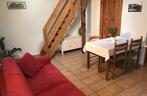 Behobie Apartment | URRUGNE, studio + mezzanine in a typical house