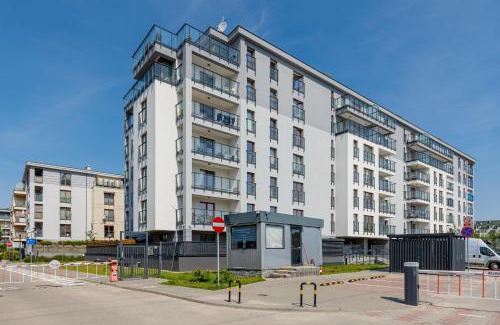Ursus Apartment | Ursus Sunny Studio for 4 Guests with Parking & Balcony by Noclegi Renters