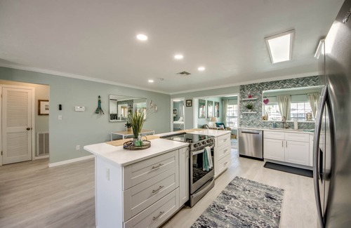 Burnt Store House | Waterfront Island Paradise-Entire Home on Gulf Access Canal