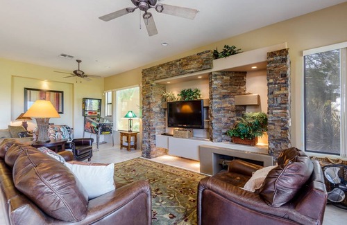 Troon North House | 225 m² House ∙ 2 bedrooms ∙ 4 guests